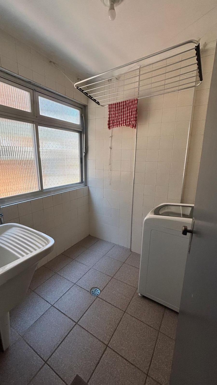 Apartamento Com Estacionamento, Wi-Fi, Ar Condicionado A 300 Metros Da Praia Da Enseada No Guaruja. Экстерьер фото